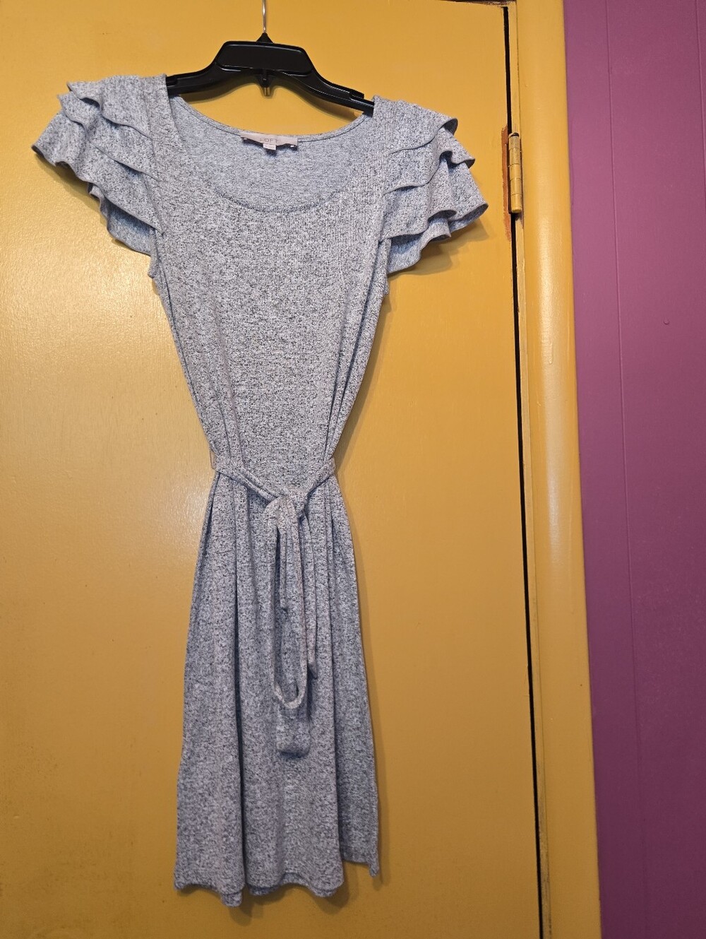 LOFT Heathered Light Gray Ruffle-Sleeve Tie-Waist Midi Dress